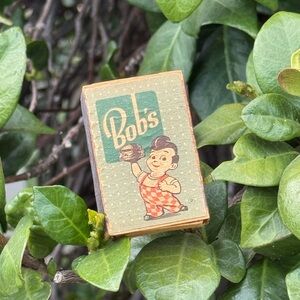 "RARE" Vintage Bobs Big Boy Match
Box,  NO Matches